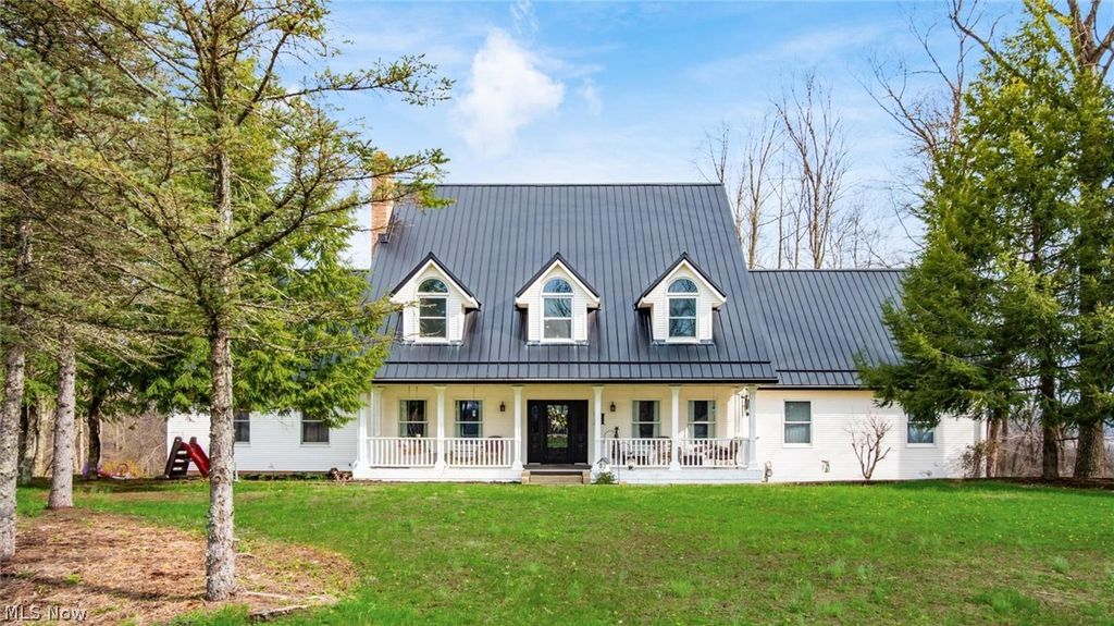 Photo of 2531 Nicholas Lane, Dresden, OH 43821 (MLS # 5199003)