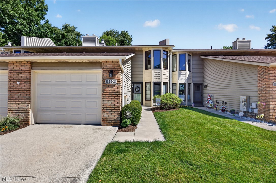 15504 Roxboro Drive