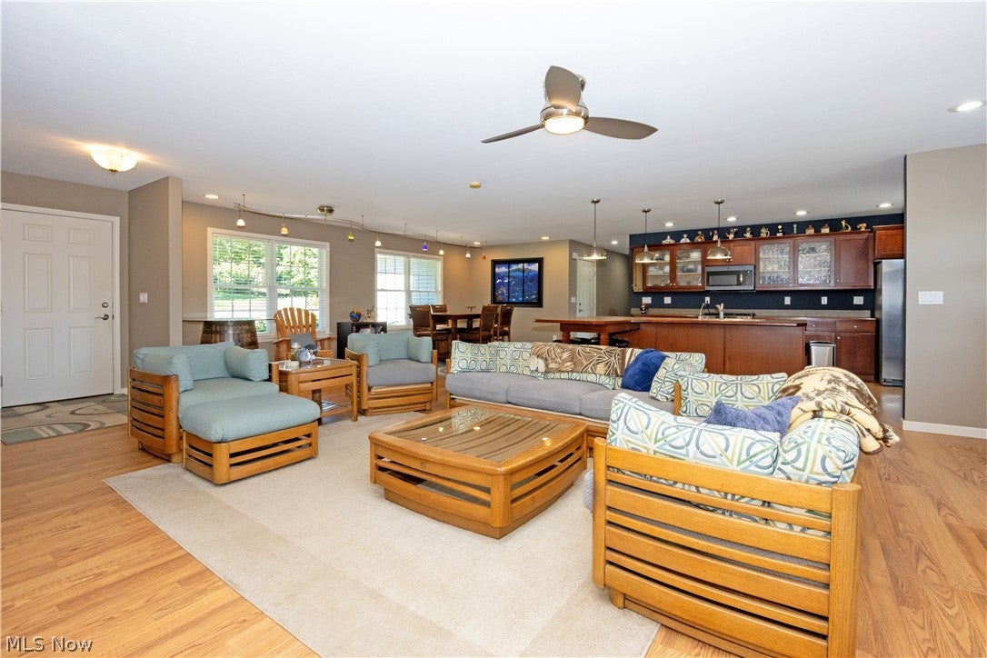 1655 St Rt 60