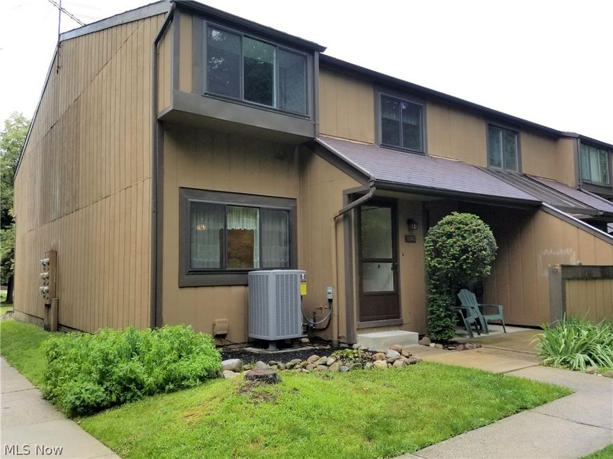 Incredible value!!Fabulous end unit townhome with views that are 2nd to none!!Offering the privacy of an end unit, basement and park-like views make this townhome unique and impossible to beat!!The spacious eat-in kitchen features updated cabinetry with full pantry unit, plenty of counter space, room to dine in and all the kitchen appliances even stay**The living room has lots of natural light and freshly painted walls**Space for a formal dining room**First floor laundry comes complete with washer and dryer**First floor guest bath for your convenience**Master bedroom has large walk-in closet and its own private vanity area**The finished lower level offers a second family room with brand new carpet**Additional unfinished space in basement is perfect for all your storage needs**Lower level has been fully waterproofed**Brand new HVAC system in 2019**One car garage with extra storage shelving makes this unit complete**Relax or entertain on the private patio while enjoying the beautiful woo