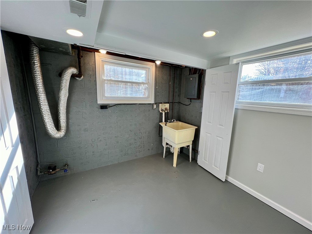 4160 Stanford Avenue, Lorain, Ohio image 26
