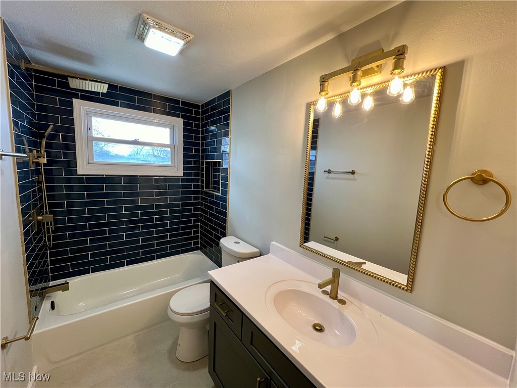 4160 Stanford Avenue, Lorain, Ohio image 15