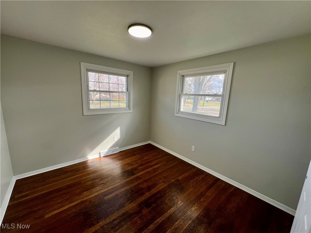 4160 Stanford Avenue, Lorain, Ohio image 18