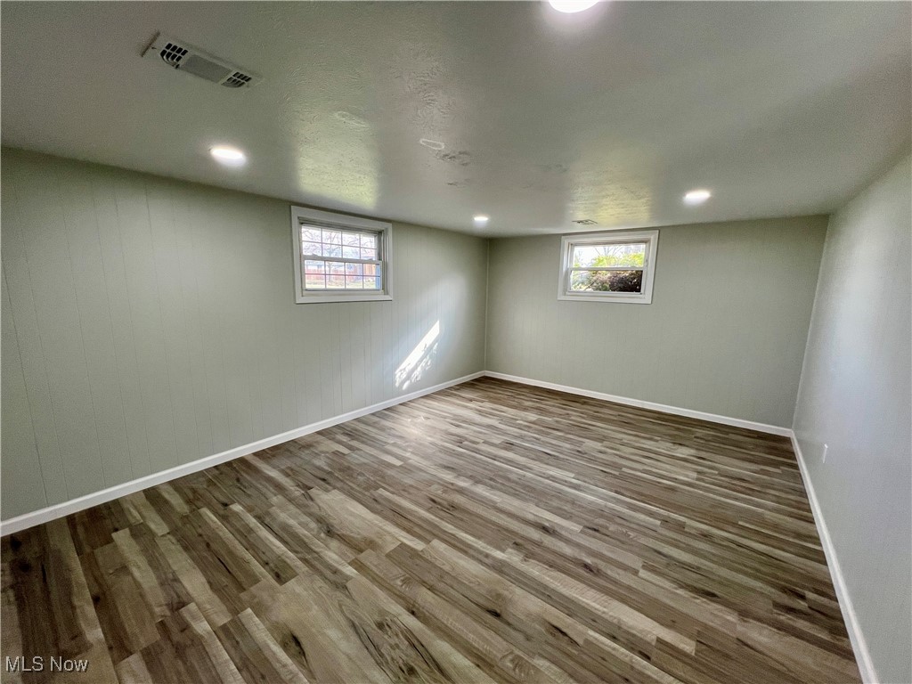 4160 Stanford Avenue, Lorain, Ohio image 22