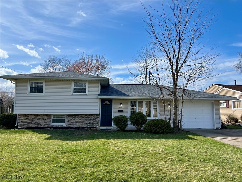 4160 Stanford Avenue, Lorain, Ohio image 1