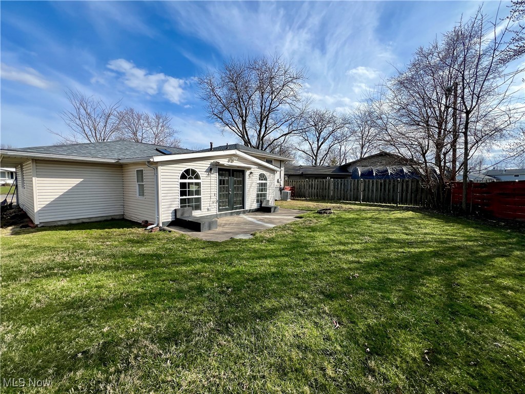 4160 Stanford Avenue, Lorain, Ohio image 36