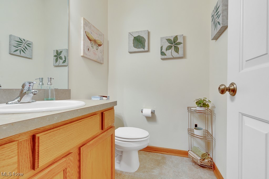 20474 Foxe Drive, Strongsville, Ohio image 18