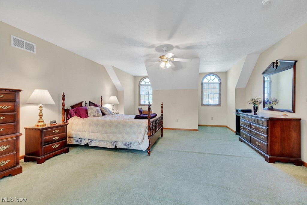 20474 Foxe Drive, Strongsville, Ohio image 31