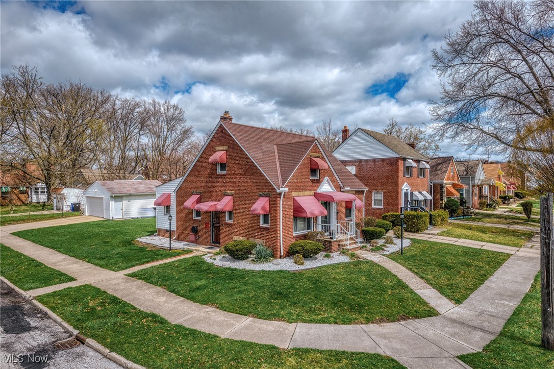 16101 Throckley Avenue, Cleveland, Ohio image 2