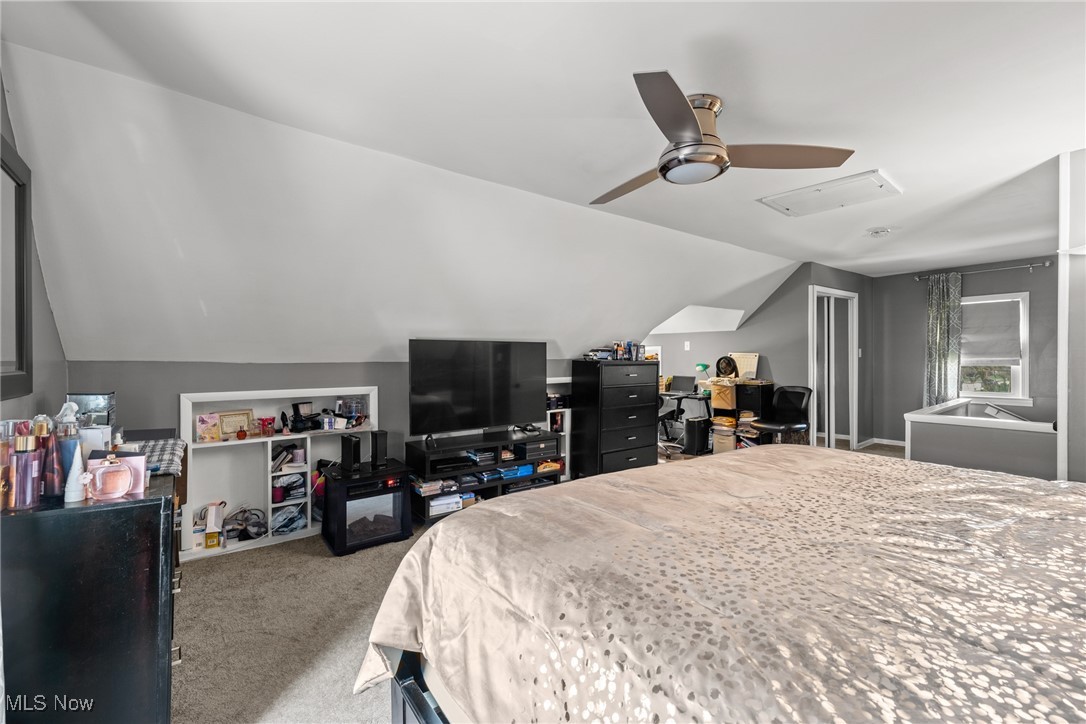 16101 Throckley Avenue, Cleveland, Ohio image 38