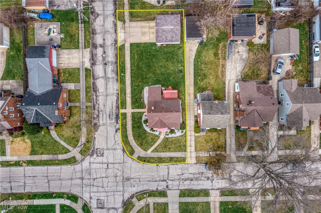 16101 Throckley Avenue, Cleveland, Ohio image 6