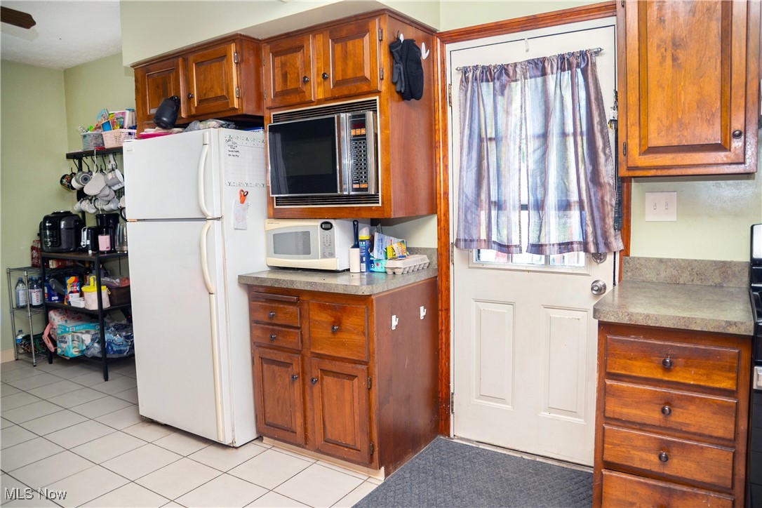 Austintown-Canfield Road - Residential