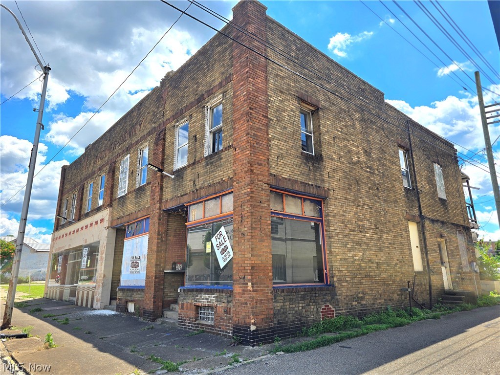 Photo 1 of 16 — 620-626 Market Street, Zanesville, OH 43701