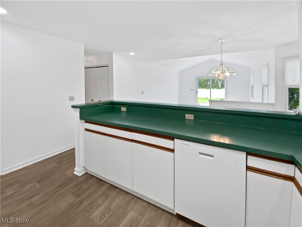 14010 Swan Lake Boulevard, North Royalton, Ohio image 10