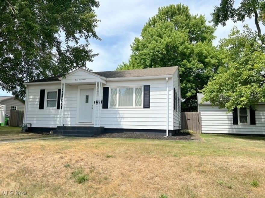 Perfect 1 story home in a great Dover location. This property has 2 bedrooms, 1 bath, and a 1 car garage. It is situated on a large level 100x100 fenced in lot located on a quiet street. There have been lots of recent updates including new laminate floors, a new gas hot water tank, some new pex plumbing, and a newer roof. The bathroom has also been recently remodeled. Both bedrooms have hardwood floors. The kitchen includes the appliances. The full basement can easily be finished for additional square feet if needed. This home is easy to maintain and is ideal for first time buyers or someone wanting to downsize.