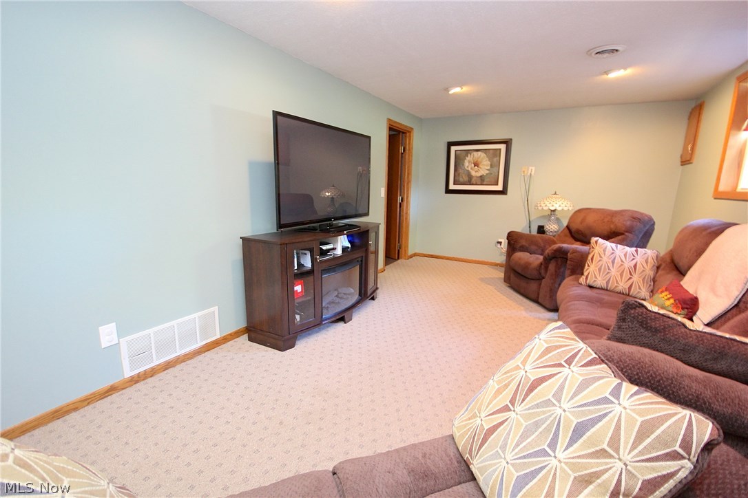 Dotwood Acres - Residential