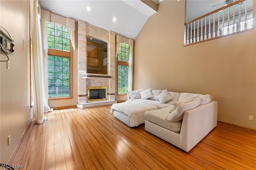 Auburn Hills 5 - Residential