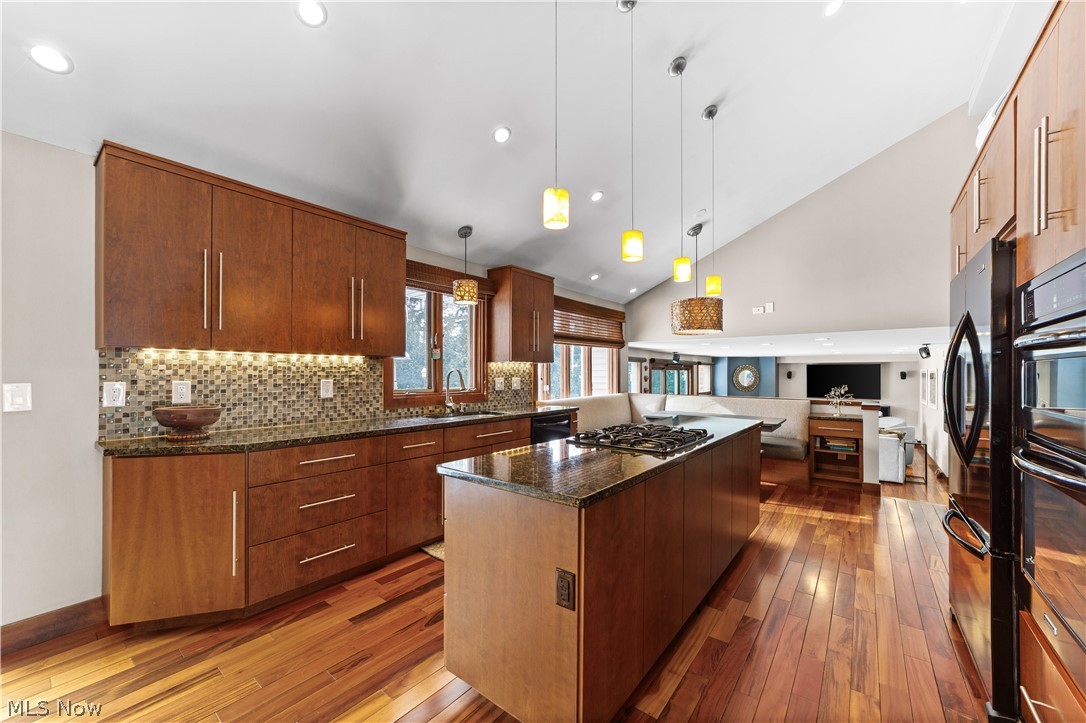 Beachwood Cntry Estates Sub/A Sie - Residential