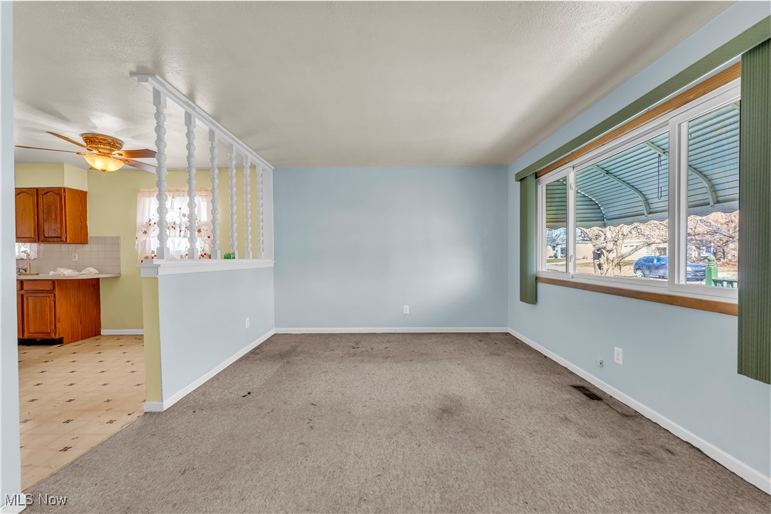 5052 Forest Road, Mentor, Ohio image 8