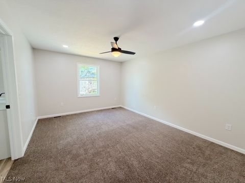 Tiny photo for 910 W Main Street, Sugarcreek, OH 44681 (MLS # 5201072)