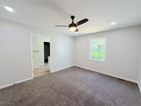 Tiny photo for 910 W Main Street, Sugarcreek, OH 44681 (MLS # 5201072)