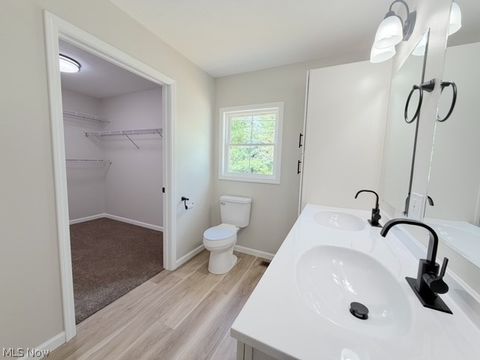 Tiny photo for 910 W Main Street, Sugarcreek, OH 44681 (MLS # 5201072)