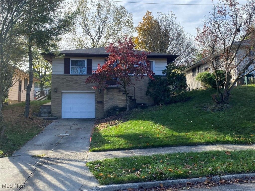 Photo of 2809 Wales Avenue, Parma, OH 44134 (MLS # 5166090)