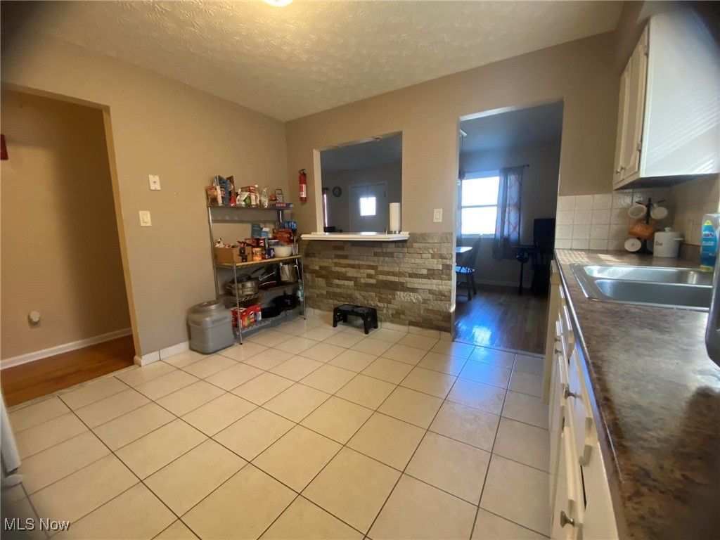 Photo of 2809 Wales Avenue, Parma, OH 44134 (MLS # 5166090)