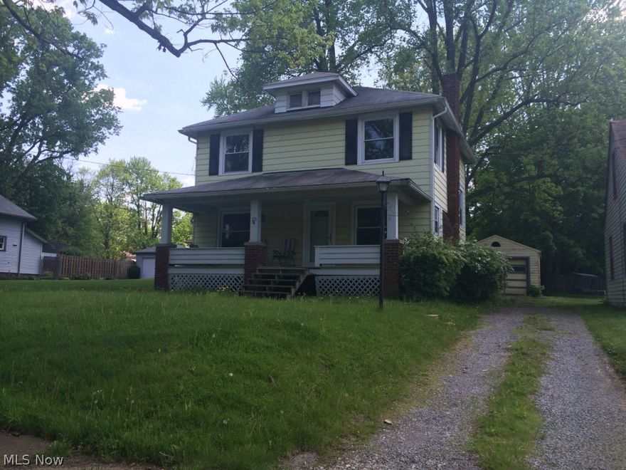 Three bedroom 1 bath home in Boardman with spacious front porch.  Great investment opportunity.