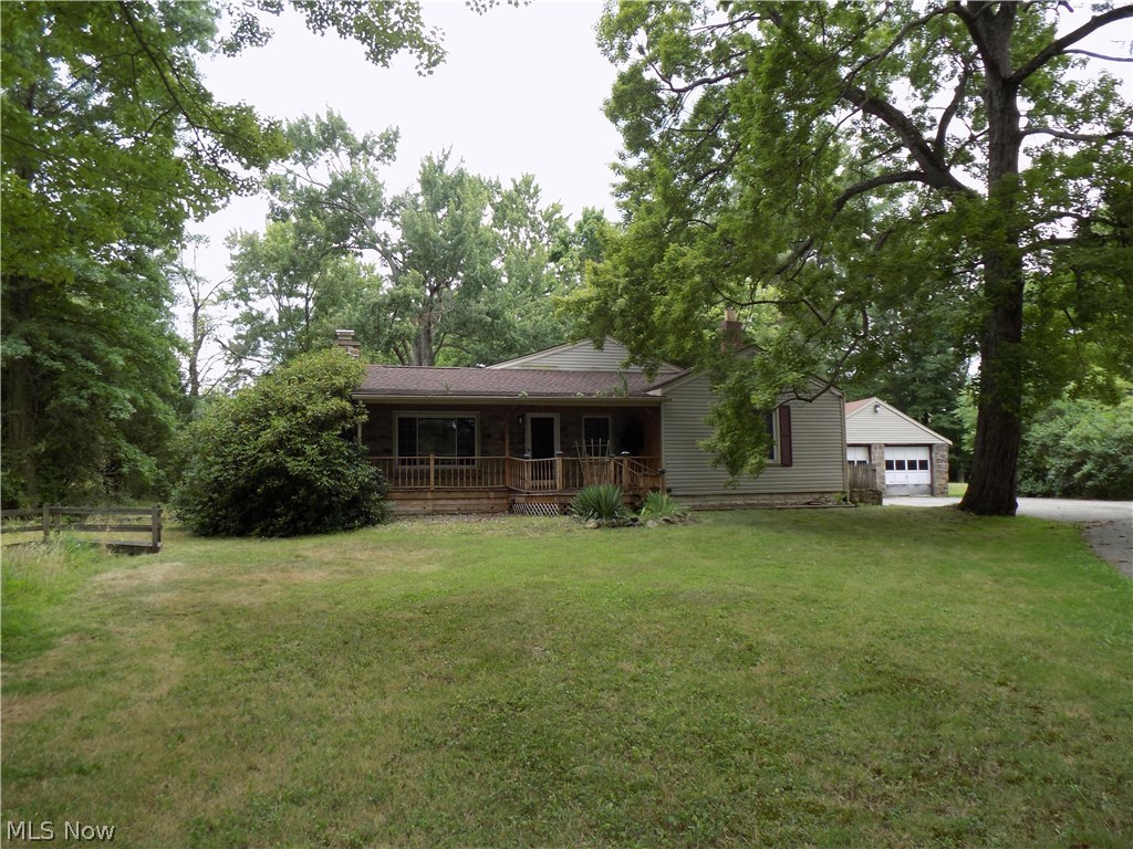 A W & H M Gustafson 01 - Residential