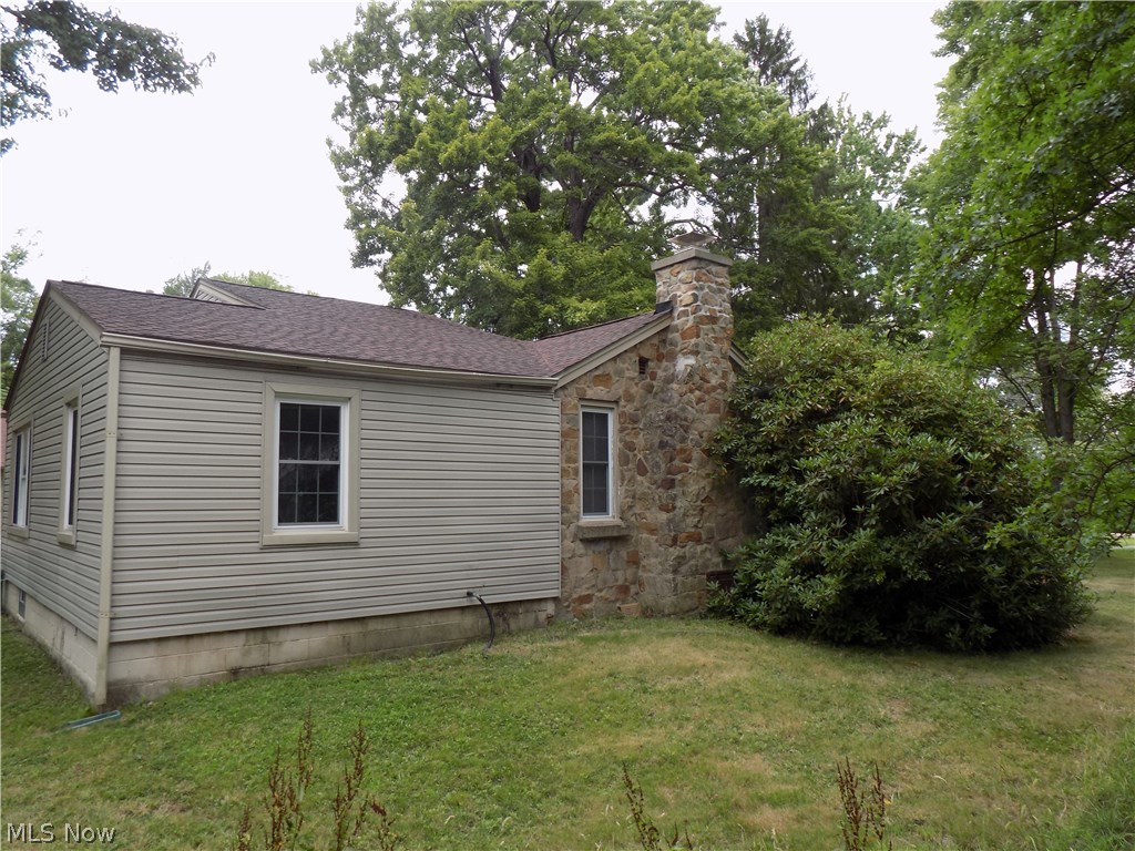 A W & H M Gustafson 01 - Residential