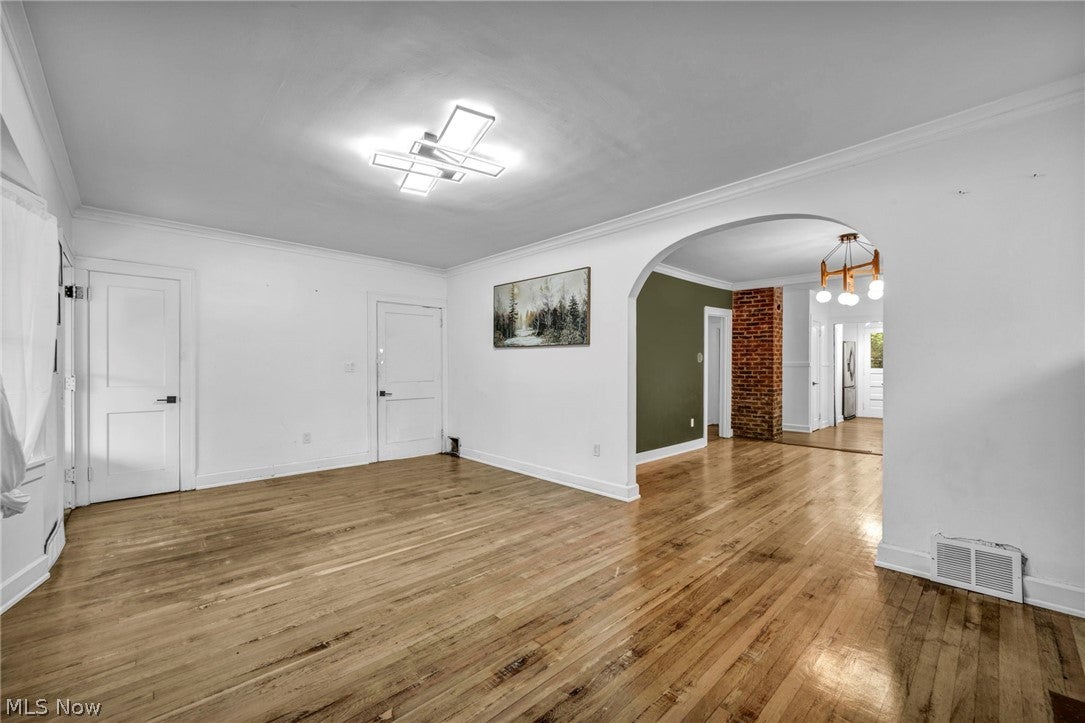 3808 E 149th Street
