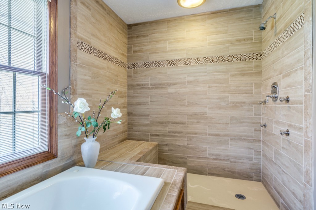 Cedarhurst Club Colony 02 - Residential