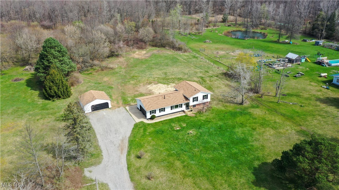 9299 Pierce Road, Garrettsville, Ohio image 16
