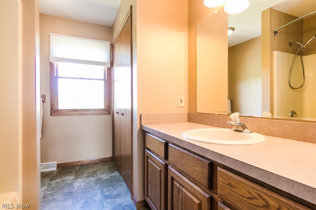 Medina - Residential