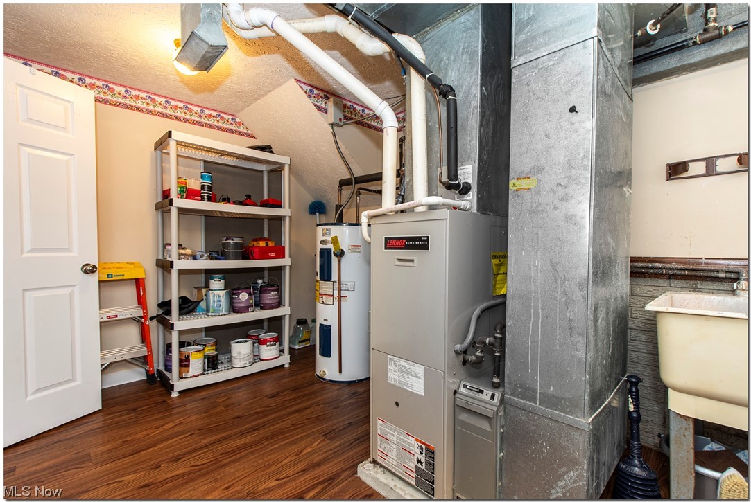 Center Gate Mills - Residential