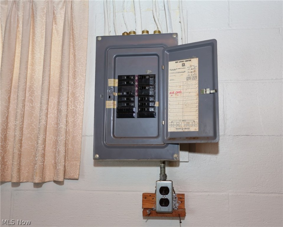 Colonial Heights - Residential