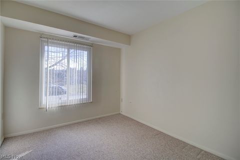 Tiny photo for 8507 N Akins Road, North Royalton, OH 44133 (MLS # 5189978)