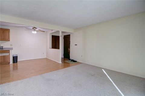 Tiny photo for 8507 N Akins Road, North Royalton, OH 44133 (MLS # 5189978)