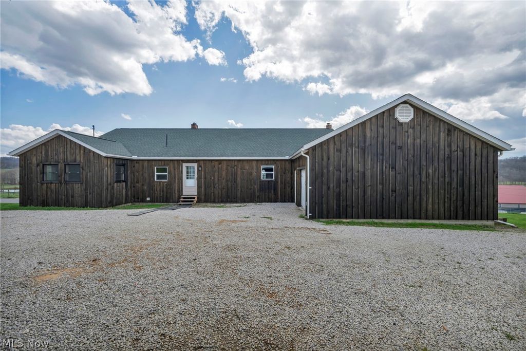 Photo of 18513 Hobbler Lane, Lore City, OH 43755 (MLS # 5199823)