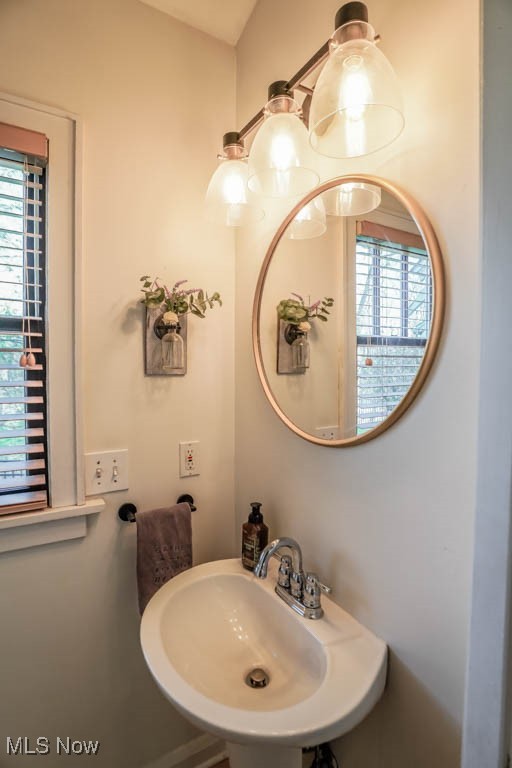 6747 Fulton Drive, Canton, Ohio image 20