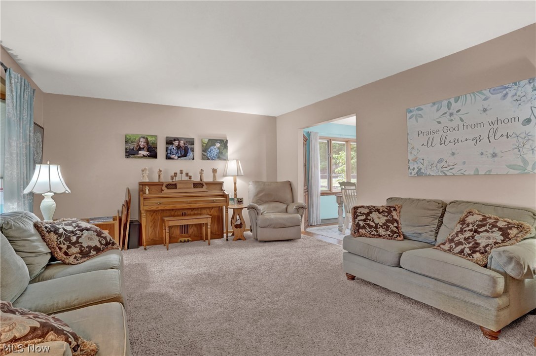 Tamarack Lake Estate #4 - Residential