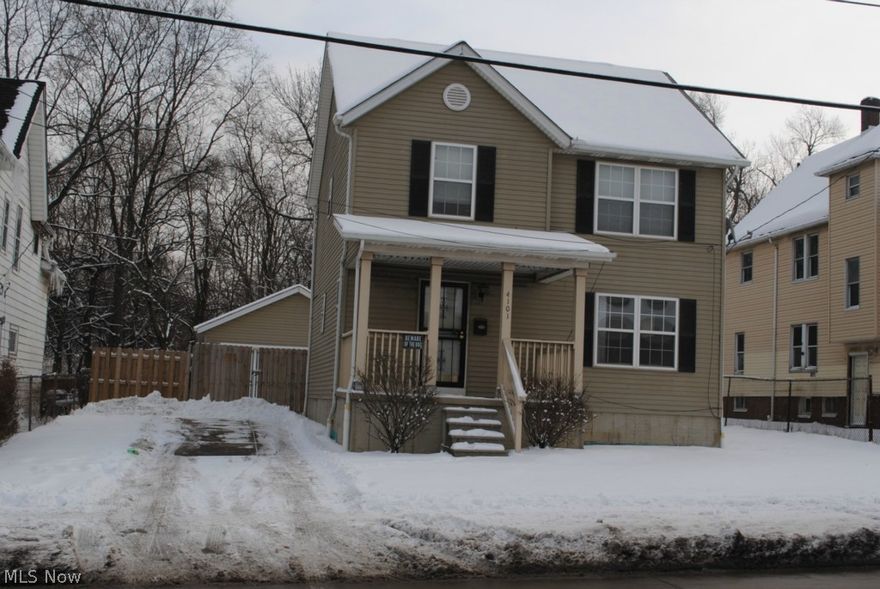 BANK OWNED COLONIAL .... Built In 2001 .... 3 Bedrooms, 1.5 Baths .... Large 1st Floor Family Room .... Formal Dining Room .... Eat In Kitchen .... Central Air .... Full Basement .... Fenced In Back Yard .... Storage Shed ....Deck Off Back Of House .... 2 Car Garage ....