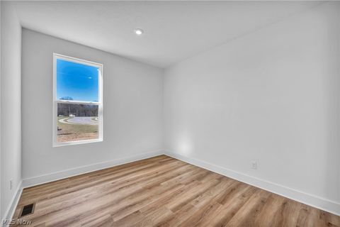 Tiny photo for 3612 Great Windsor Lane, Green, OH 44685 (MLS # 5191065)