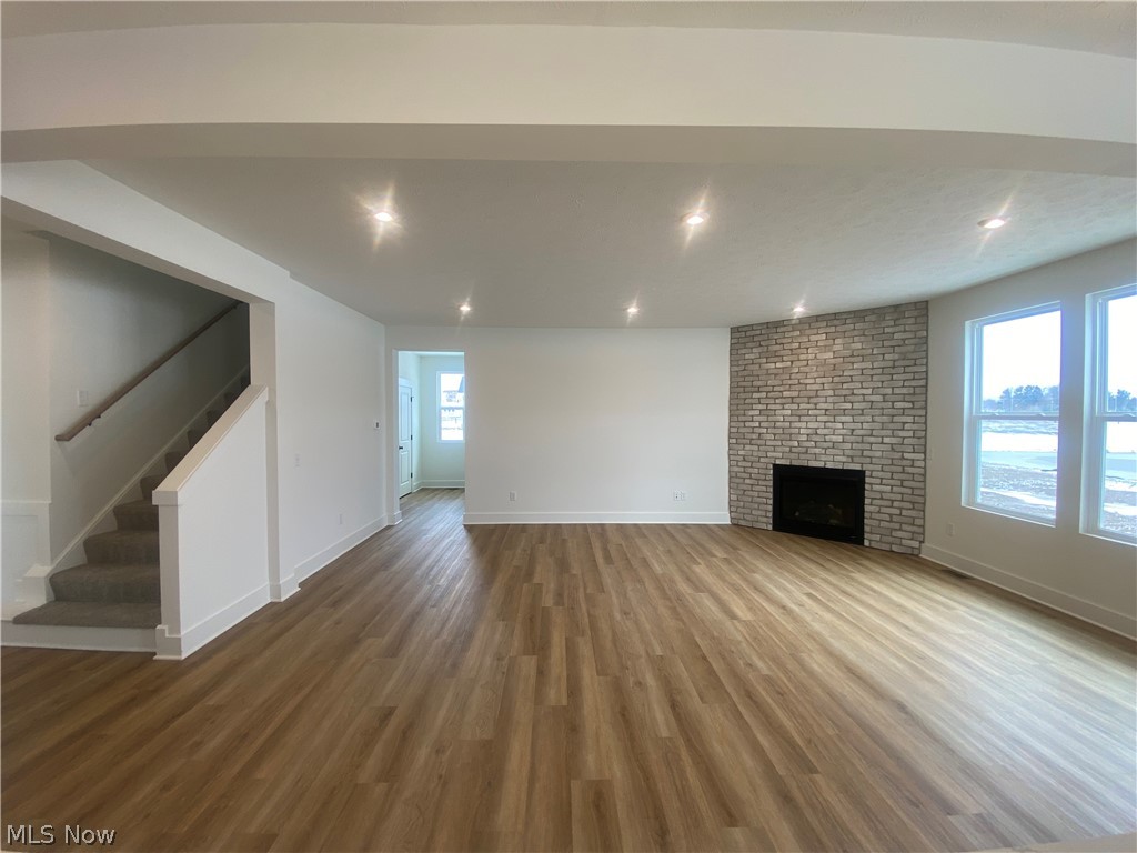 Spring Hill Villas - Residential