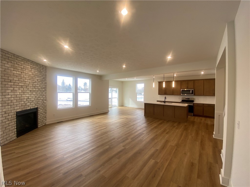 Spring Hill Villas - Residential