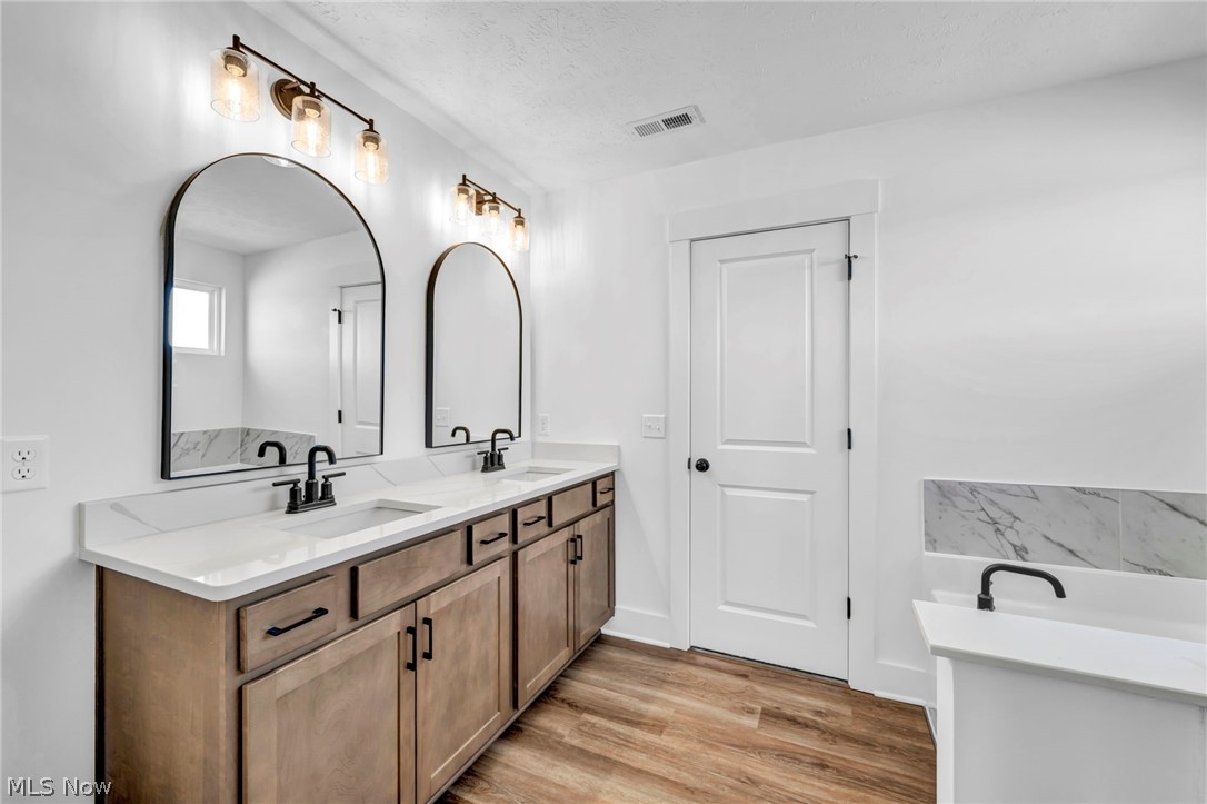 Spring Hill Villas - Residential