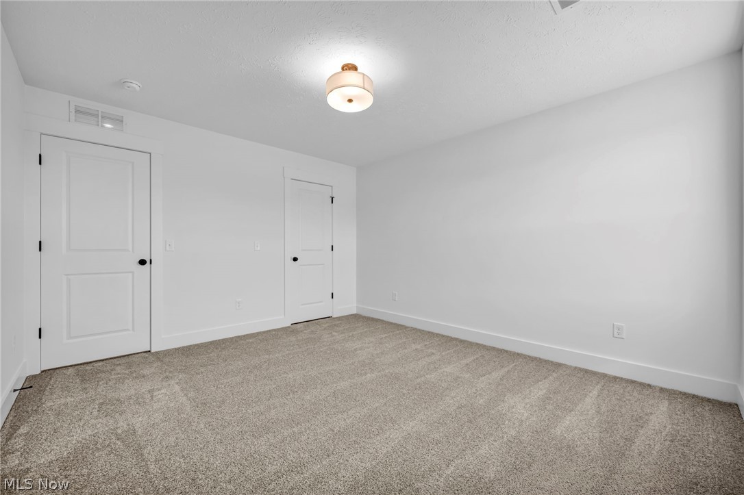 Spring Hill Villas - Residential