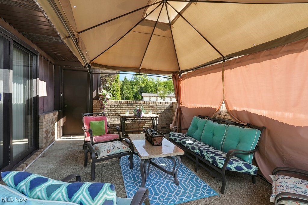 Briarwood Condos Ph 2 - Residential