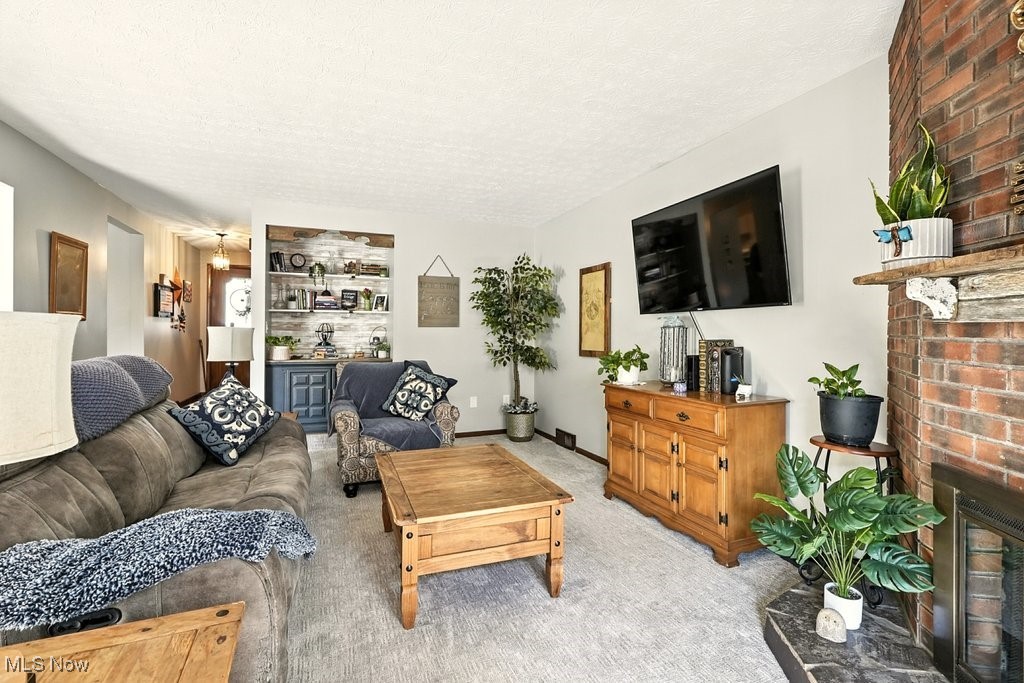 Briarwood Condos Ph 2 - Residential